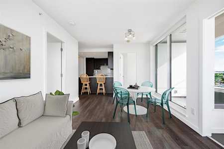 5665 Boundary Road #2009 Vancouver, BC V5R 0E4