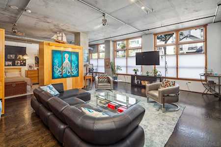 877 Island Avenue #106 San Diego, CA 92101