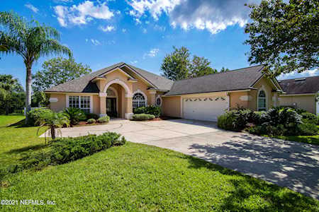 2264 Harbor Lake Dr Fleming Island, FL 32003