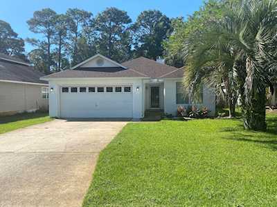 1282 Laura Lane Lane Niceville, FL 32578