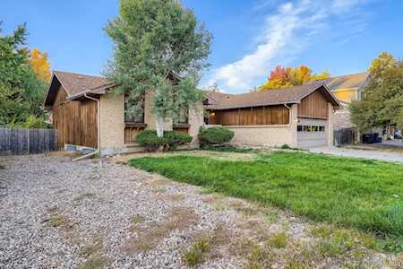 9808 W 70th Place Arvada, CO 80004