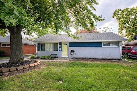 1017 Sharon Dr Jeffersonville, IN 47130