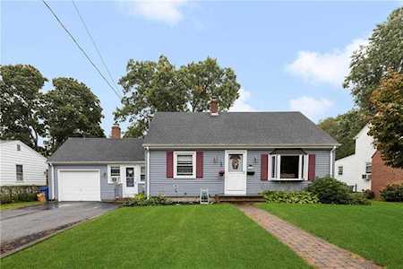 22 Silver Lake Ave Warwick, RI 02888