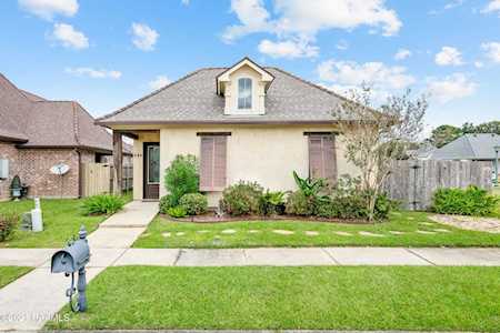 302 Dunvegan Court Lafayette, LA 70503