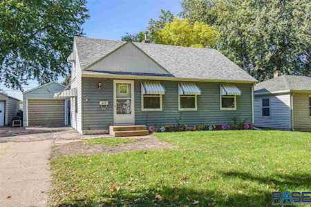 825 S Williams Ave Sioux Falls, SD 57104