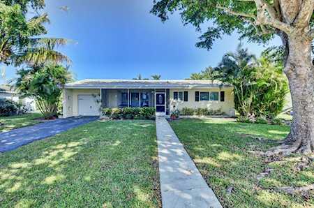 105 NE 16th Street Delray Beach, FL 33444
