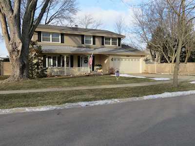 6S110 Carlyle Ct Naperville, IL 60540