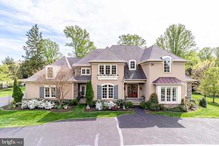 10515 Vale Rd Oakton, VA 22124