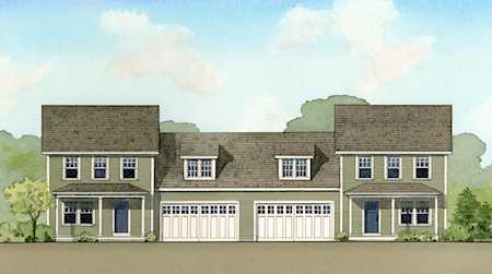 85 Falcon Crest Dr Gorham, ME 04038