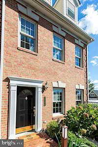 2266 Garfield St S #6 Arlington, VA 22206