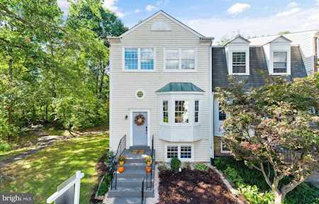 3630 Buckeye Fairfax, VA 22033