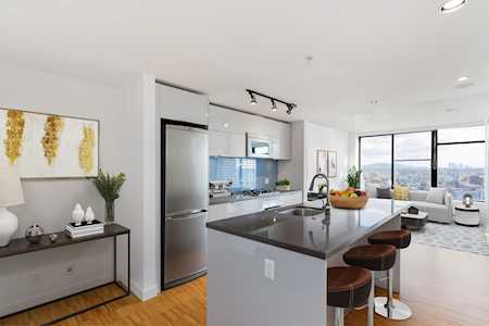 108 W Cordova Street #2102 Vancouver, BC V6B 0G5