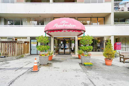 2012 Fullerton Avenue #204 North Vancouver, BC V7P 3E3