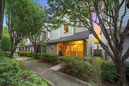 1823 Woodbend Village Ct Houston, TX 77055