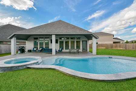 15003 Viero Vista Dr Cypress, TX 77433