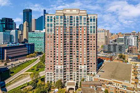 500 E Grant Street #2201 Minneapolis, MN 55404