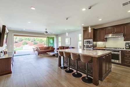 7992 Auberge Circle San Diego, CA 92127