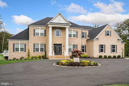 5690 Colchester Rd Clifton, VA 20124