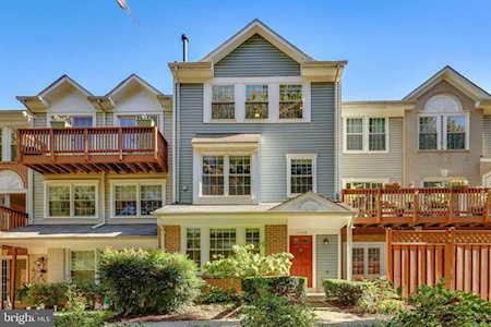 11798 Rockaway Ln #34 Fairfax, VA 22030