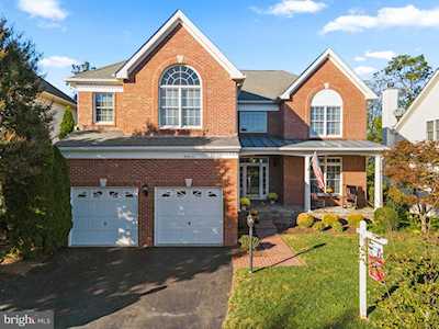 42612 Mandolin St Chantilly, VA 20152
