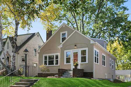 5214 10th Avenue S Minneapolis, MN 55417