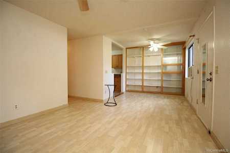 77 Karsten Drive #24C Wahiawa, HI 96786