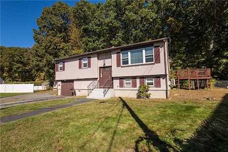37 St. John's Circle North Providence, RI 02911