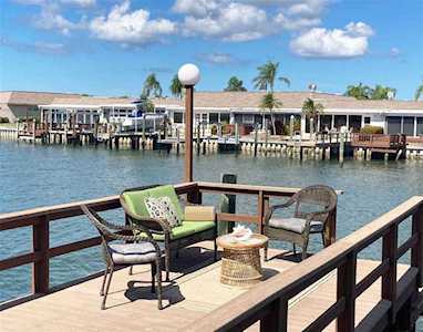 623 Boca Ciega Point Blvd S #1004 St. Petersburg, FL 33708