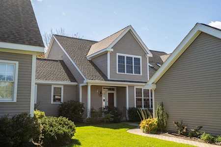 303 Willow Brook Drive #303 Wayland, MA 01778