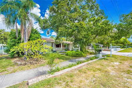 10913 70th Ave Seminole, FL 33772