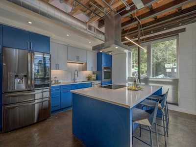 1305 E 6th ST #14 Austin, TX 78702