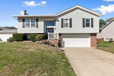 3260 Hyatt Ct St Peters, MO 63303