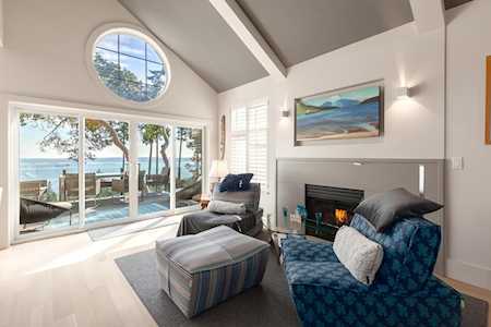 5110 Alderfeild Place #8 West Vancouver, BC V7W 2W7