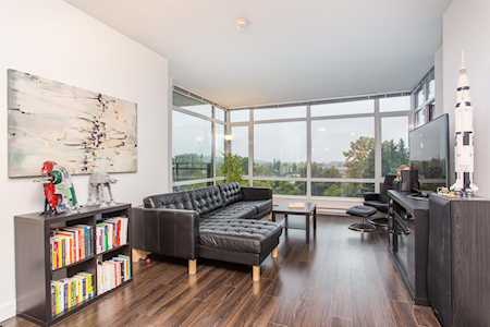 2789 Shaughnessy Street #901 Port Coquitlam, BC V3C 0C3