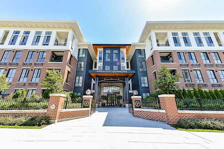 15137 33 Avenue #204 Surrey, BC V3Z 0Y1