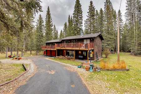 34 Mountain Lion Place Bragg Creek, AB T0L 0K0