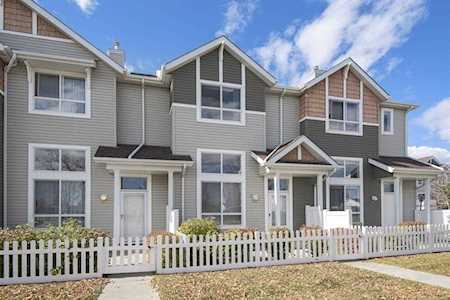 239 Tuscany Way NW Calgary, AB T3L 2Y8