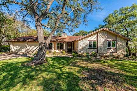 8002 Red Willow DR Austin, TX 78736