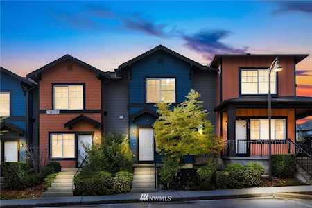 10377 156th Place NE #104 Redmond, WA 98052