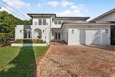 4111 Alhambra Cir Coral Gables, FL 33146