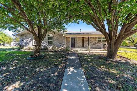 1004 N 4th Street Princeton, TX 75407
