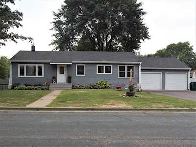 824 Laurel Avenue Hudson, WI 54016