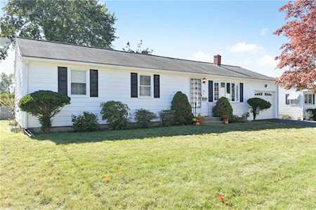 38 Audubon Rd Warwick, RI 02888