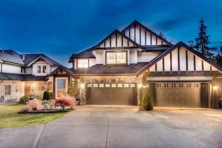32 Hickory Drive Port Moody, BC V3H 5L9