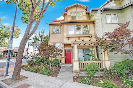 659 MACARTHUR San Leandro, CA 94577-8899