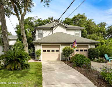 379 1st St Atlantic Beach, FL 32233