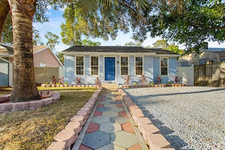5225 9th Ave S Gulfport, FL 33707