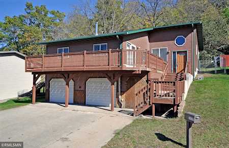 1537 Oakview Drive Saint Charles, MN 55972