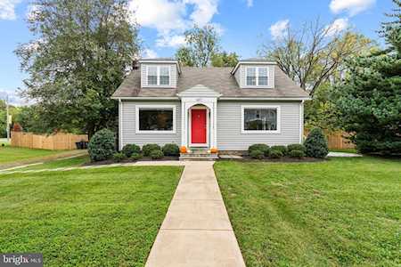 407 Edwards Ferry Leesburg, VA 20176