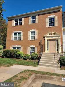 9230 Niki Place #201 Manassas, VA 20110